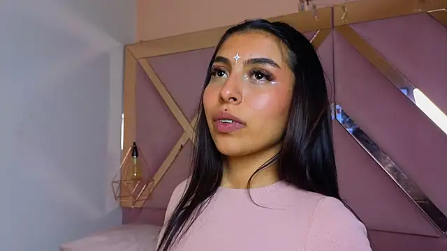 miss_ada_ webcam