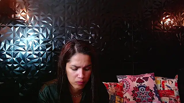 PINK__LOLA1 webcam