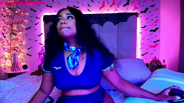 briannabrave (F young) - Flight Attendant Cums to Bangkok