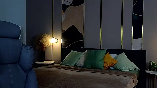 katy__moonj webcam