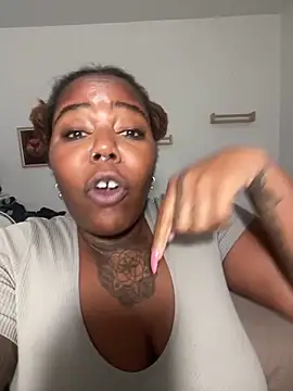 Goddess_Nafeesha webcam