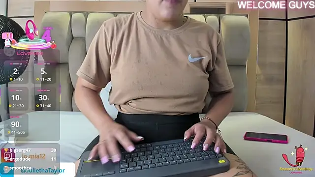 julietha_taylor webcam