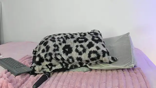 isa_molly webcam