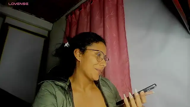 Nenita_Hot_ webcam