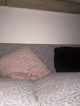 xSlavicDollx webcam