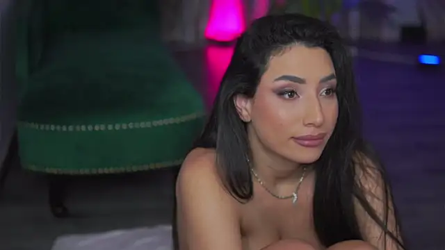 GinaValentinna webcam