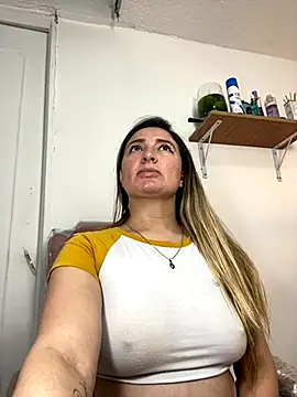 antonella87 webcam
