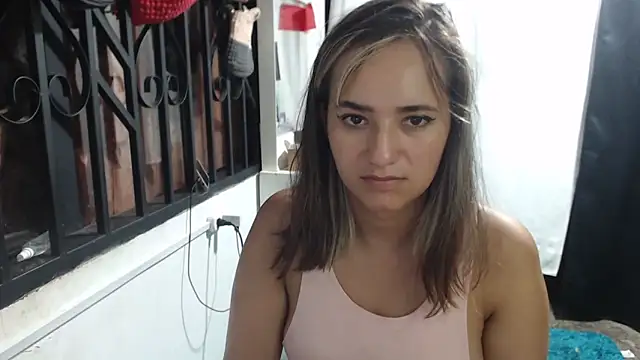 annie_clark2 webcam