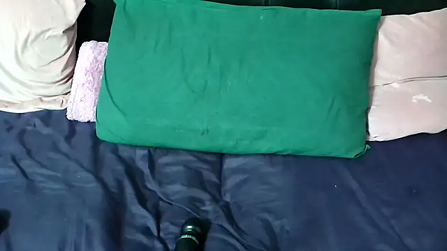 Wild_RoseXX webcam