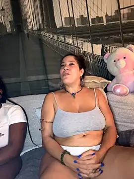 Bigbuttbrooklynn webcam