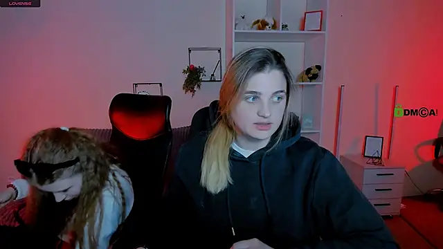 inga_gree (Ask my age) - will hit 5 times with a whip