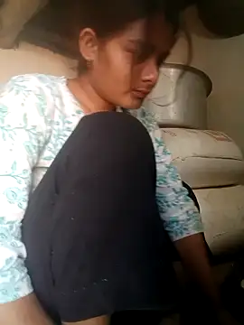 hot_siiii (F teen) - Full open susu karke