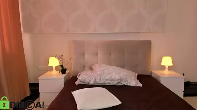 Erika_Carpenter webcam