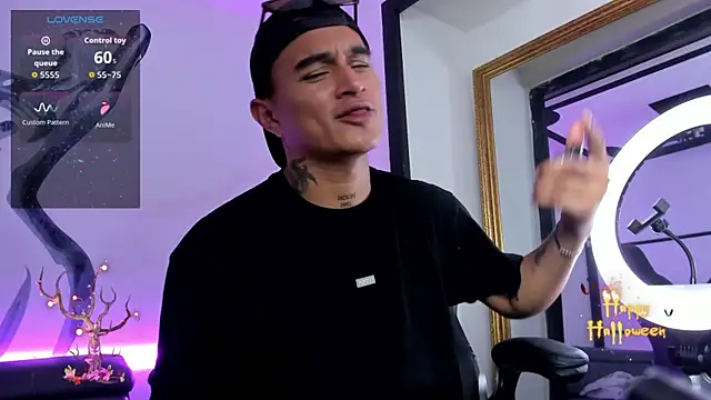 LiamDeep webcam