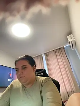 Ellainaaa