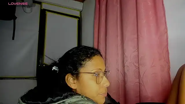 Nenita_Hot_ webcam