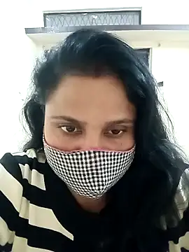 Shikha-mehra7 webcam