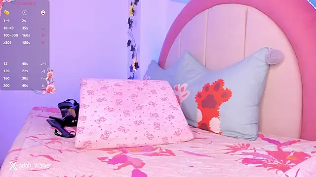Ariah_Walker_ webcam
