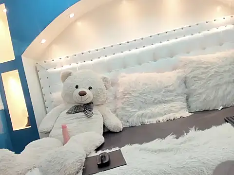 ivet_hall webcam