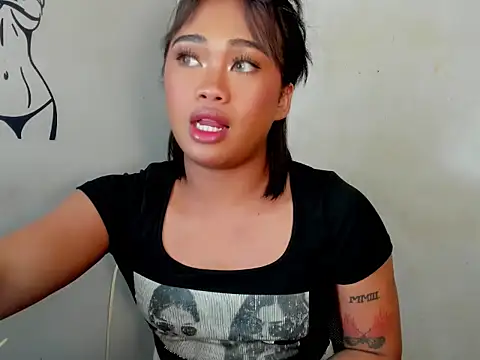 Exotic_alyssa69 webcam