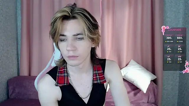 evan_reinhart (M twink) - cum show