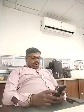 Desi_Lodo_Gujju_Boy webcam