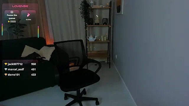 Millie_Vanillies webcam