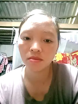 Minkine022 webcam