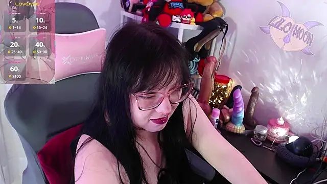 LiloMoon69 webcam