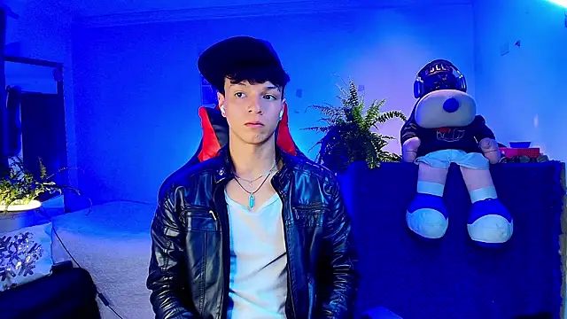 twink_sebas_ webcam