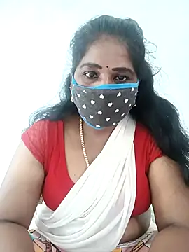 MaaliiiPonuTamil webcam