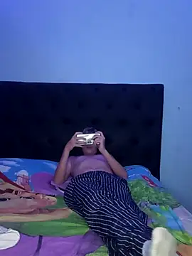 CUB4N1TX_xx webcam