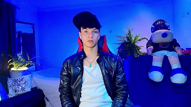 twink_sebas_ webcam