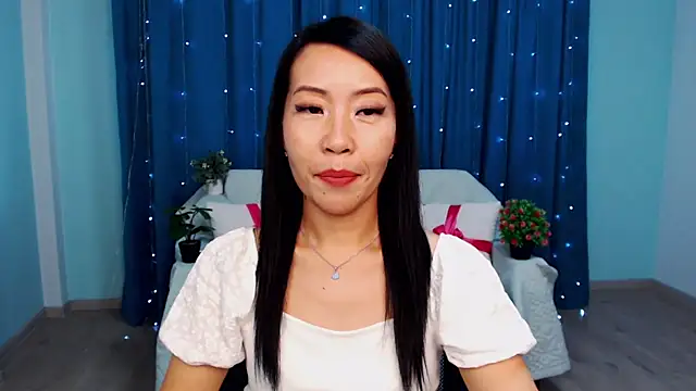liapak (F milf) - I'll suck a lollipop for you)