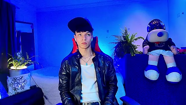 twink_sebas_ webcam
