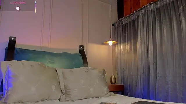 NaishaFord_1 webcam