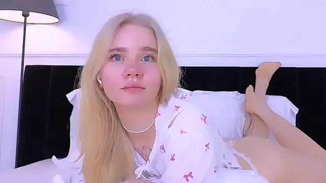 ANNABELLE_LU webcam