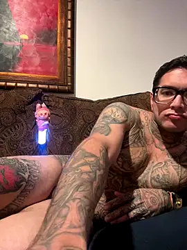 ILLUM1NATE webcam