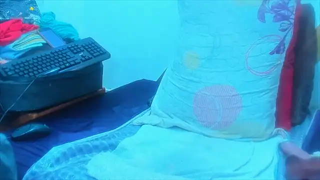 SashaBigSquirt webcam