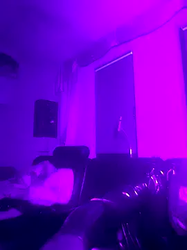 Crystalbitchx webcam