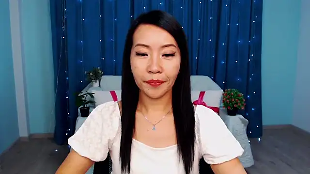 liapak (F milf) - I'll suck a lollipop for you)
