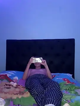 CUB4N1TX_xx webcam