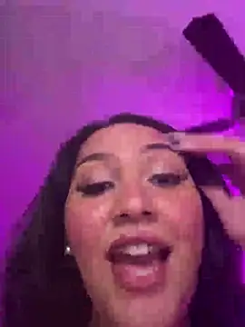 Lickplayofficial webcam