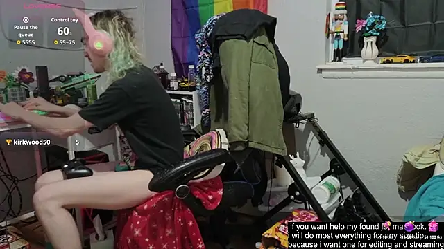 tallnerdyguy webcam