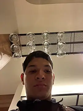 RobinLenoxx webcam
