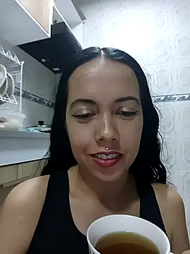 MiaForever1 webcam