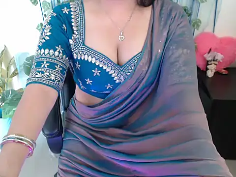 anika_bold webcam