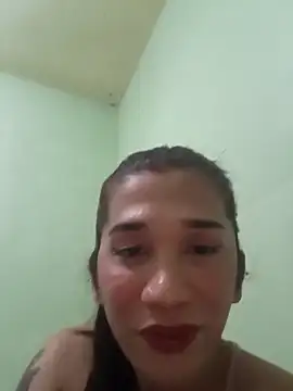 precious_RoseDoll webcam