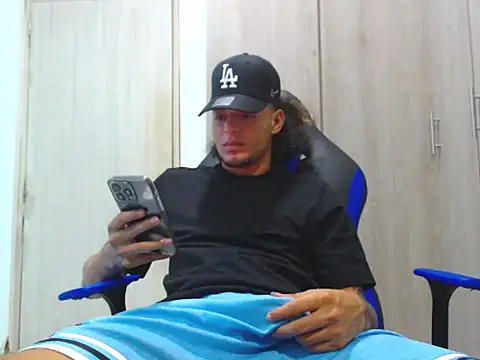 maicolgifted24 webcam