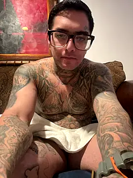 ILLUM1NATE webcam